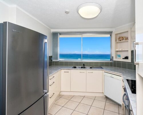 coolangatta-rainbow-bay-2bed-apartments13-4