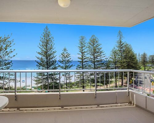 coolangatta-rainbow-bay-2bed-apartments21-1