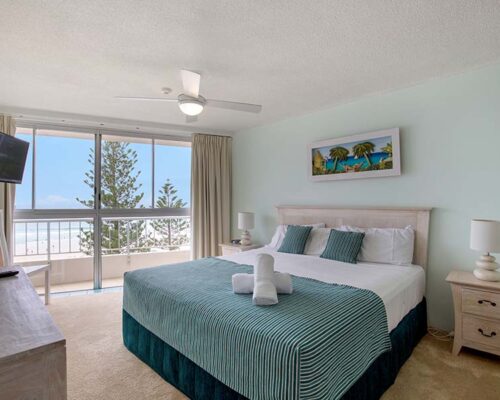 coolangatta-rainbow-bay-2bed-apartments23-4