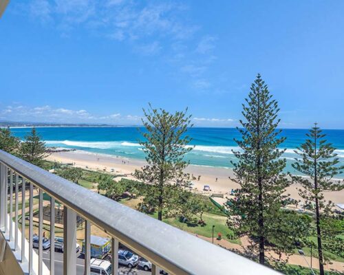 coolangatta-rainbow-bay-2bed-apartments27-2