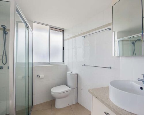 coolangatta-rainbow-bay-2bed-apartments31-3