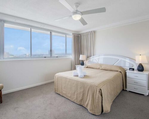 coolangatta-rainbow-bay-2bed-apartments33-4