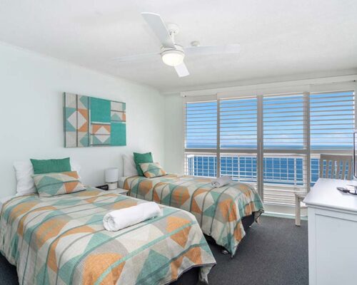 coolangatta-rainbow-bay-2bed-apartments35-6