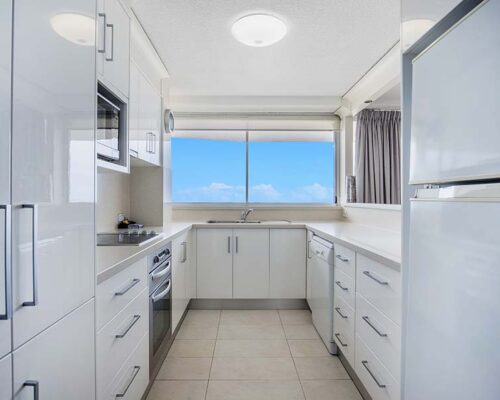 coolangatta-rainbow-bay-2bed-apartments44-6